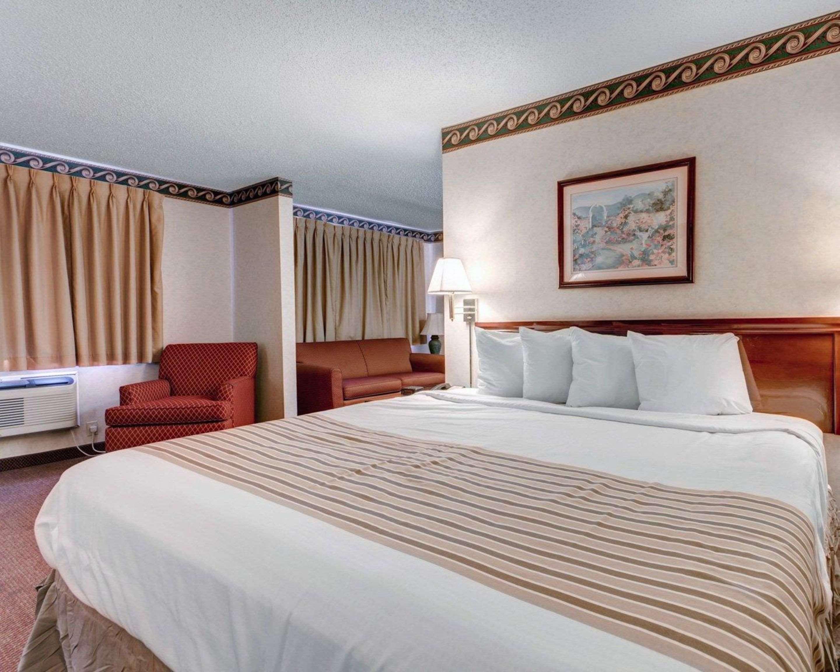 Econo & Hotel
